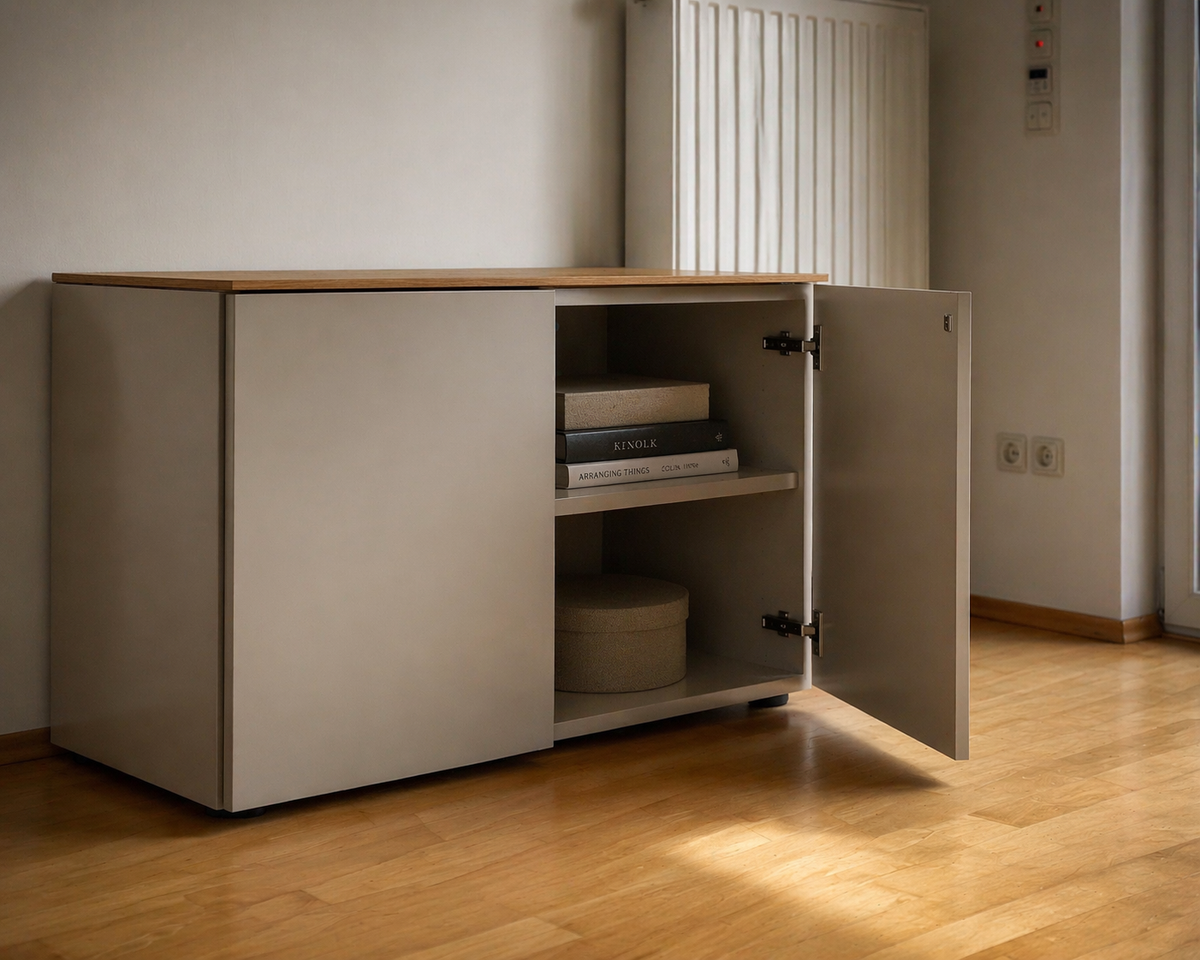 Sudbrock CUBO Wohnwand mit zentralem Glaselement und separatem TV-Lowboard