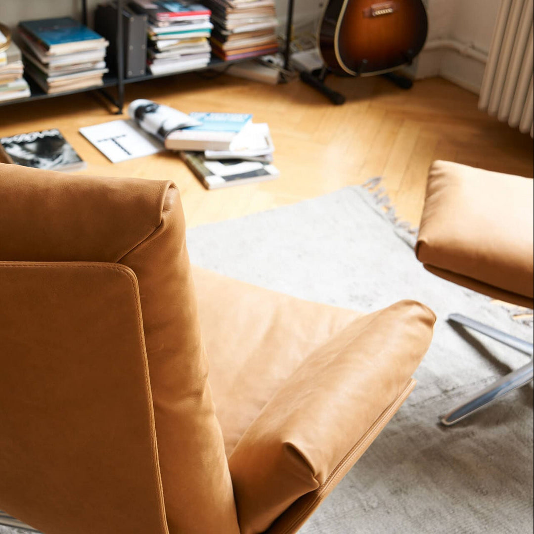 COR Cordia Lounge Sessel mit Hocker in Grau und Schwarz