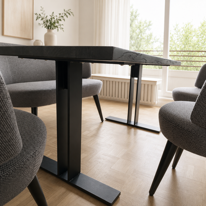 Form Exclusiv Esstisch ca. 140 × 80 cm mit mittig angeordnetem Metallgestell